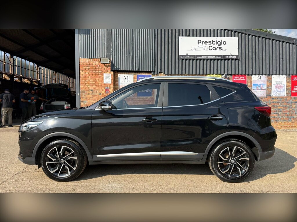 MG ZS 1.0 T-gdi Exclusive Euro 6 Black #3