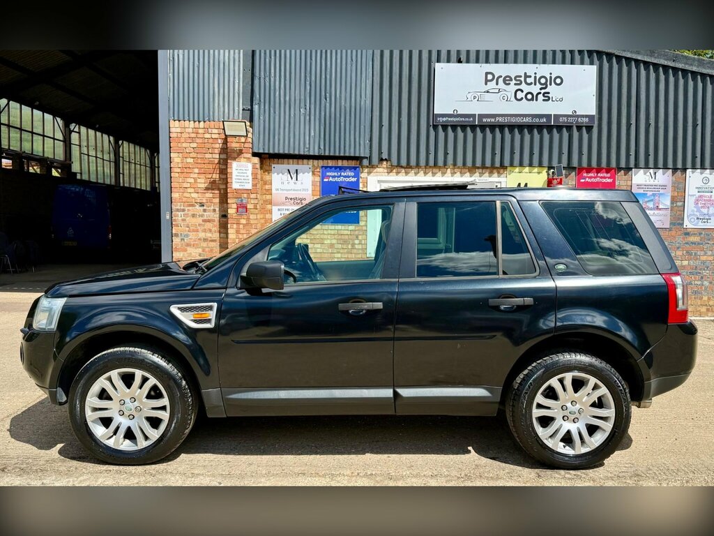 Land Rover Freelander 2 3.2 I6 Hse 4Wd Euro 4 Black #4