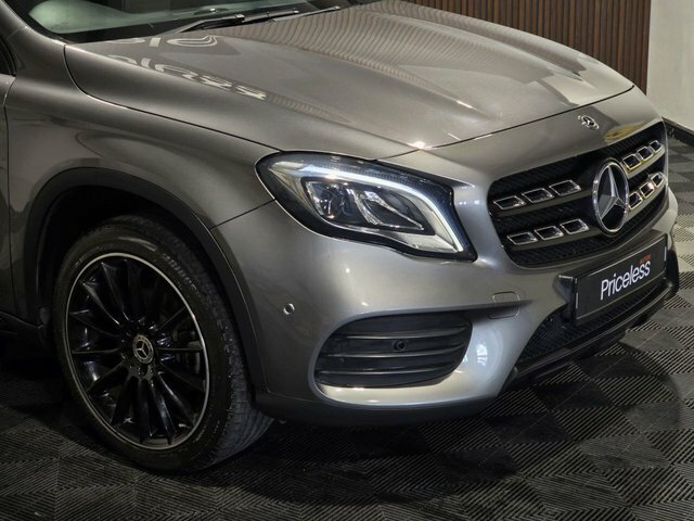 Mercedes-Benz GLA Class 1.6 Gla200 Amg Line Edition Plus Suv CY69BHK Black #6