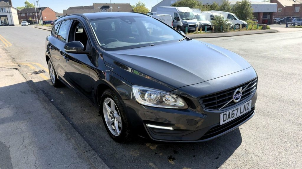 Volvo V60 2L Business Edition Grey #4
