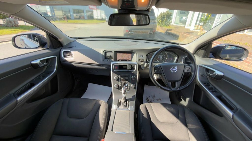 Volvo V60 2L Business Edition Grey #2