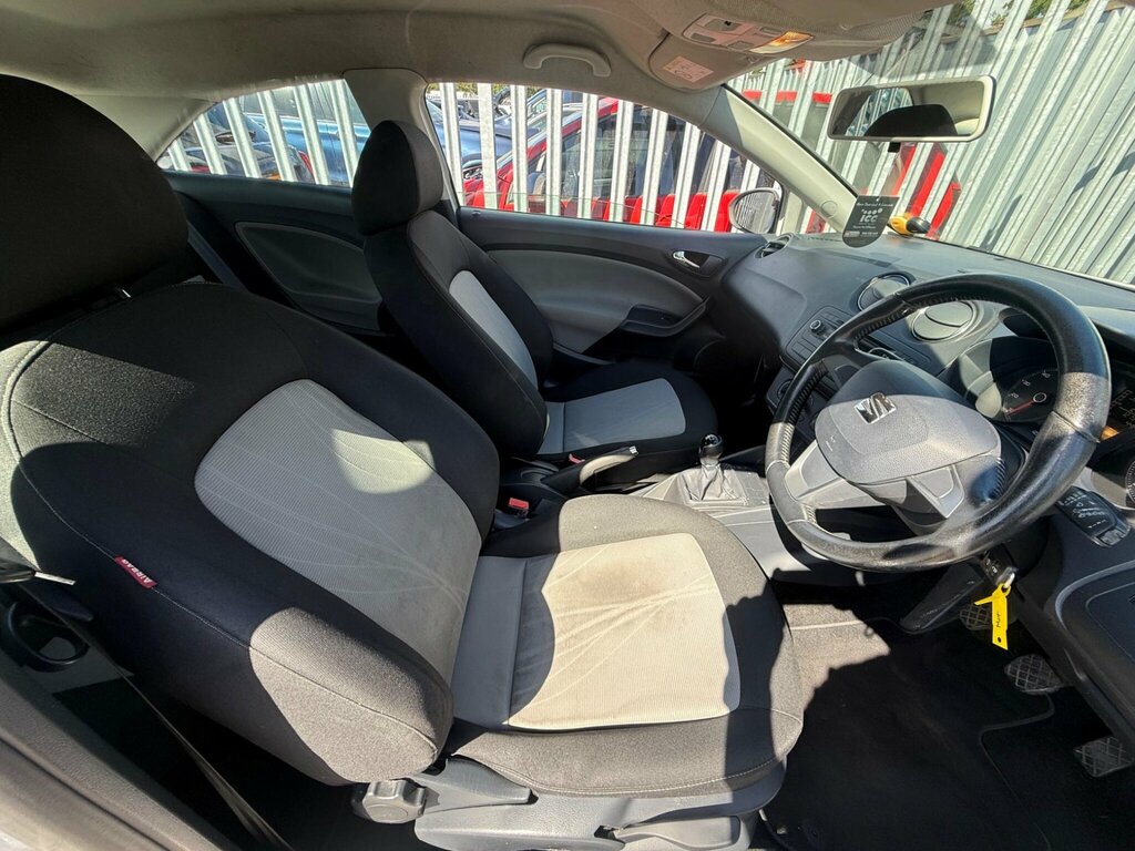 Seat Ibiza 1.4 Toca Sport Coupe Euro 5 White #25