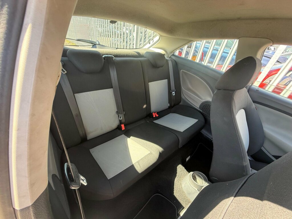 Seat Ibiza 1.4 Toca Sport Coupe Euro 5 White #30