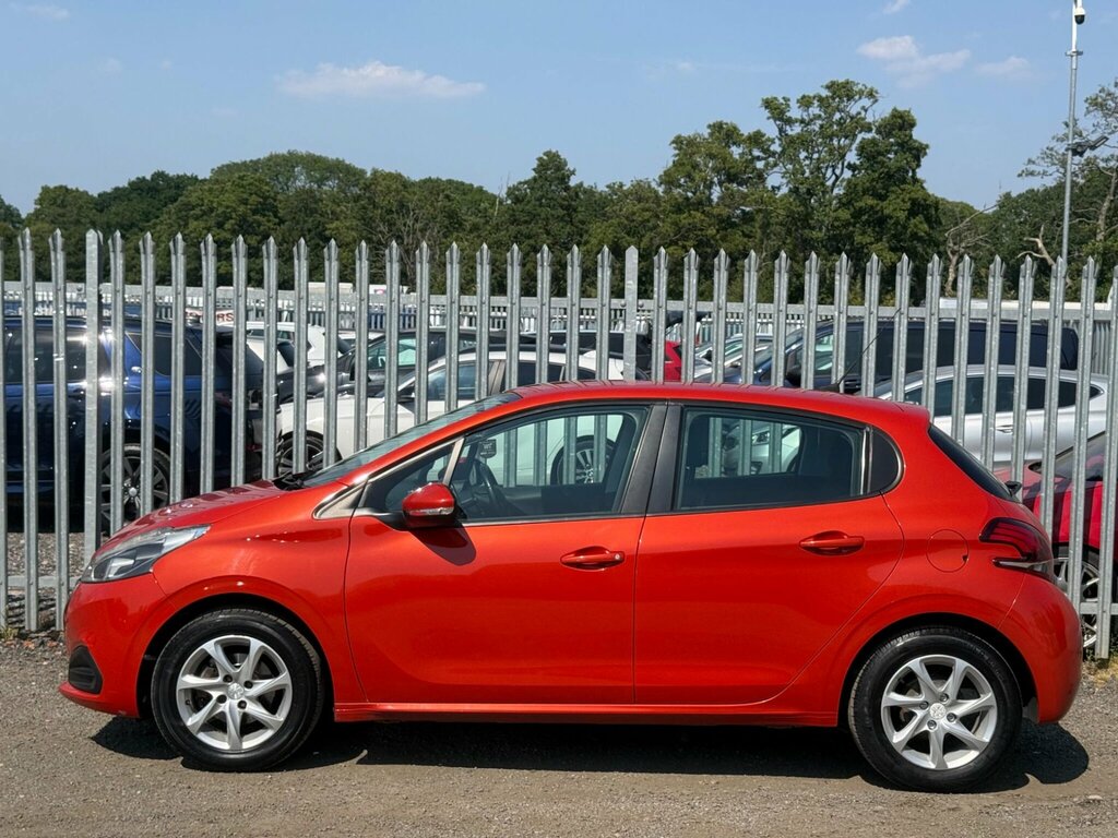 Peugeot 208 1.0 Puretech Active Euro 6 Orange #4