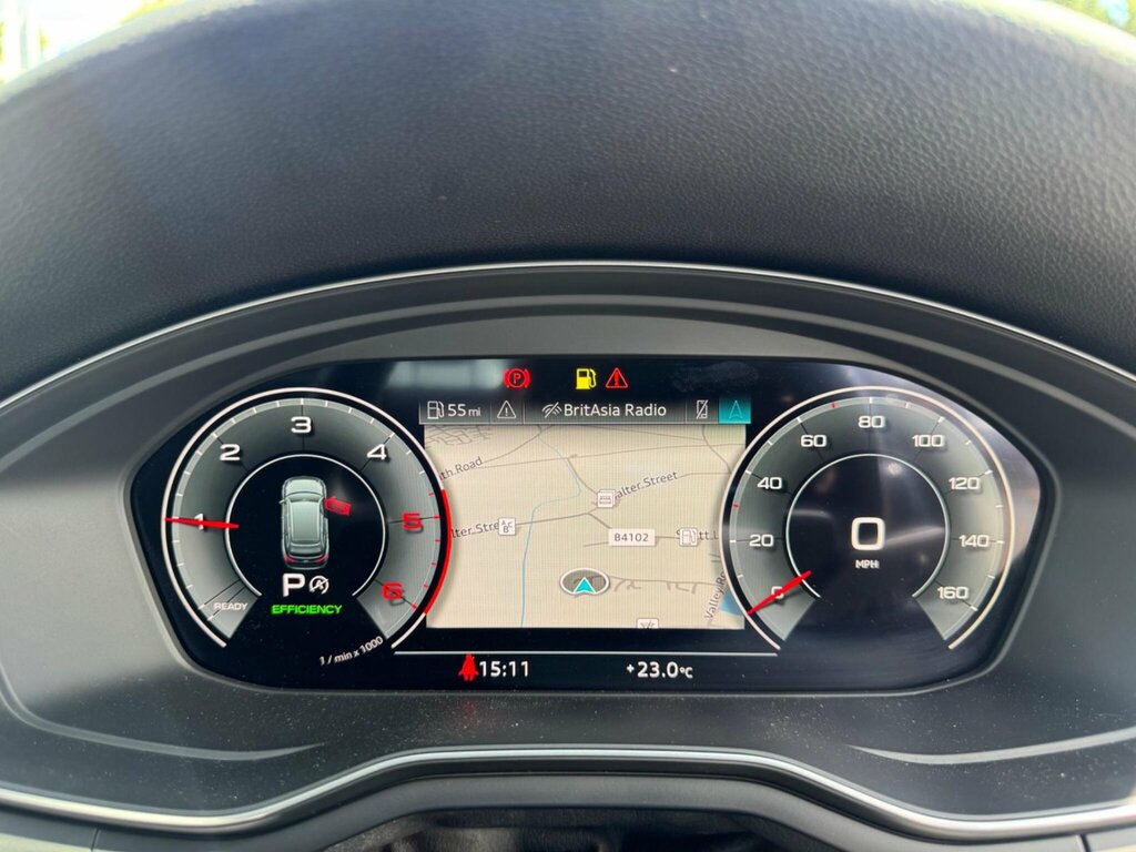 Audi A4 Avant 35 Tfsi Black Edition S Tronic White #55