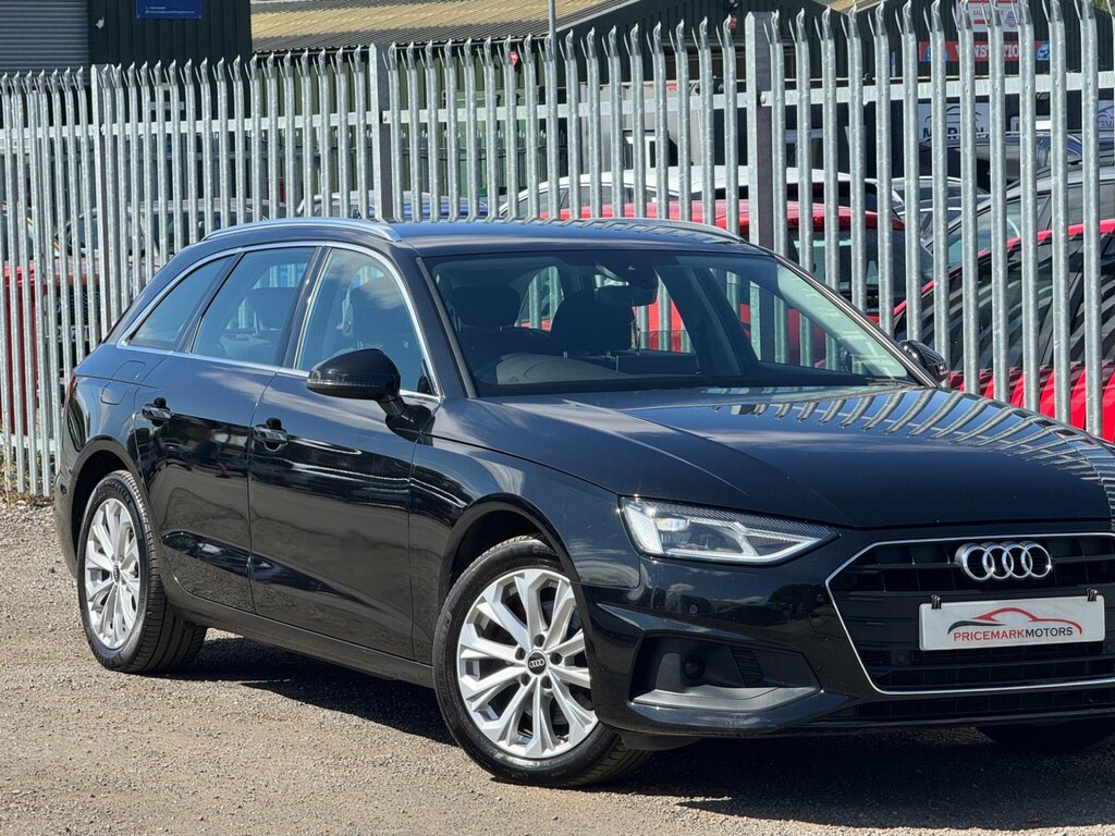 Audi A4 Avant 35 Tfsi Black Edition S Tronic White #31