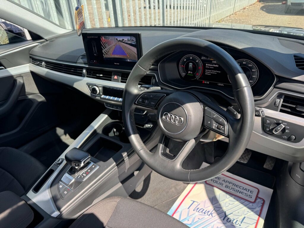 Audi A4 Avant 35 Tfsi Black Edition S Tronic White #46