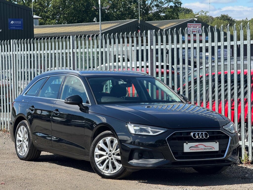 Audi A4 Avant 35 Tfsi Black Edition S Tronic White #28