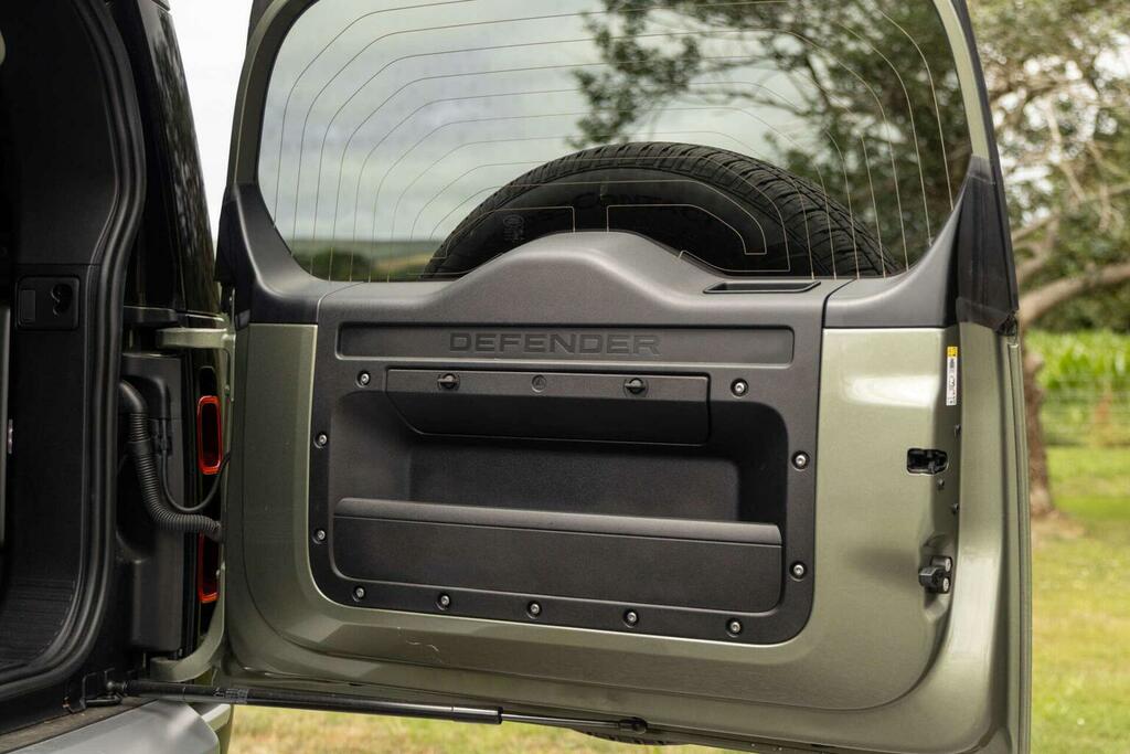 Land Rover Defender 90 90 3.0 D250 Mhev X-dynamic Se 4Wd Euro 6 Ss Grey #18