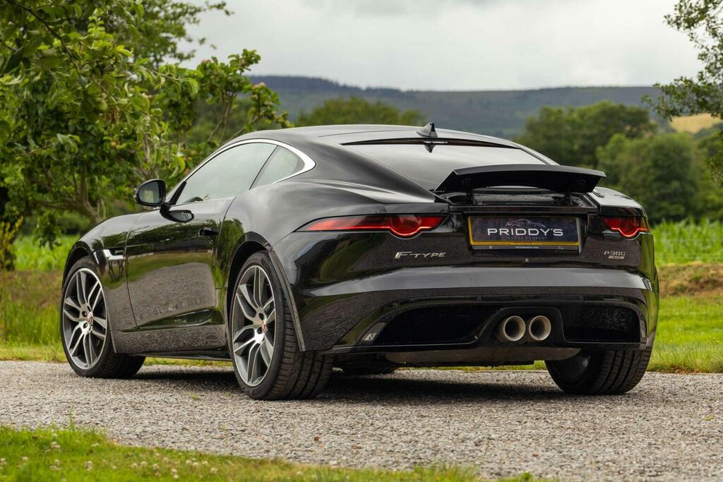 Jaguar F-Type Coupe 3.0 V6 R-dynamic Awd Euro 6 Ss Black #2