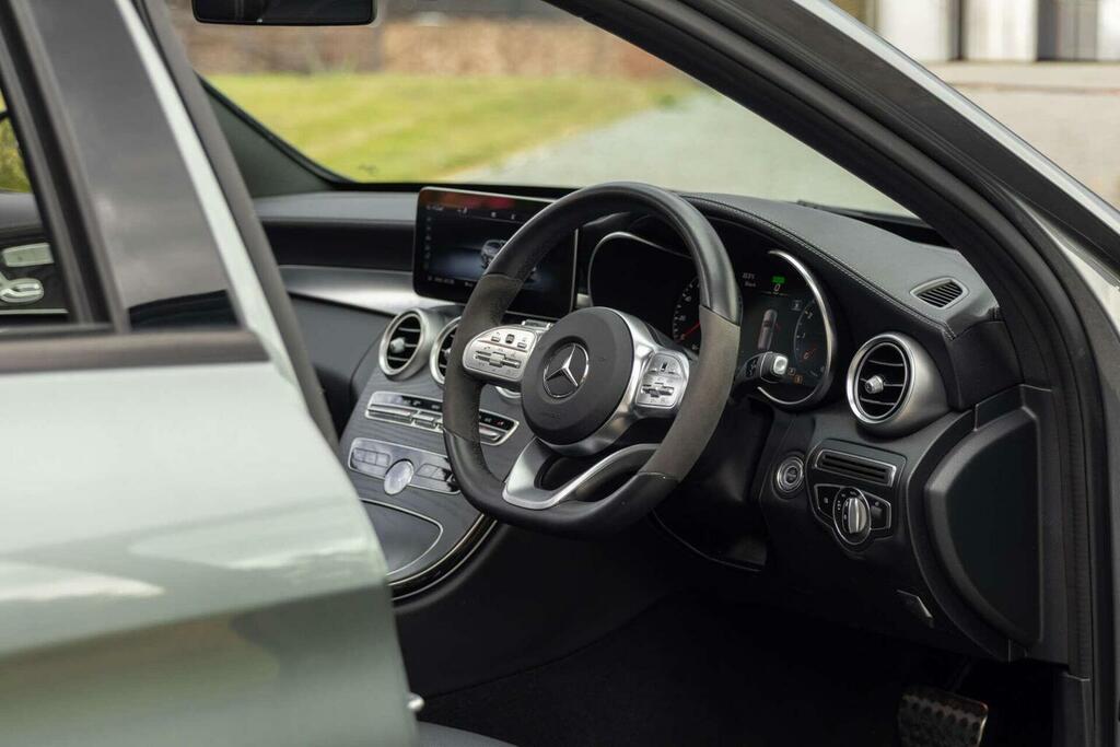 Mercedes-Benz C Class Estate 1.5 C200 Mhev Amg Line Night Edition Premi Grey #4