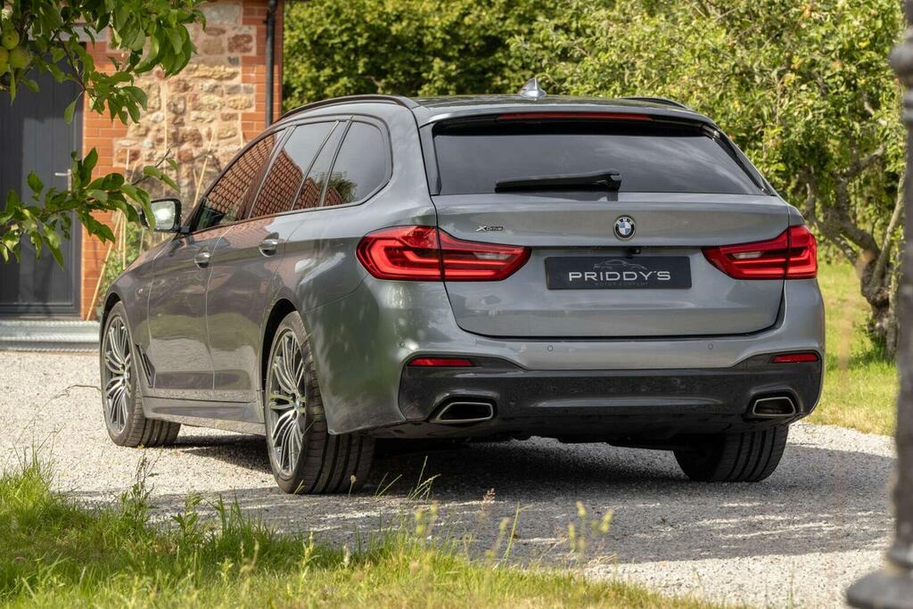 BMW 5 Series 3.0 530D M Sport Touring Xdrive Euro 6 Ss Blue #2