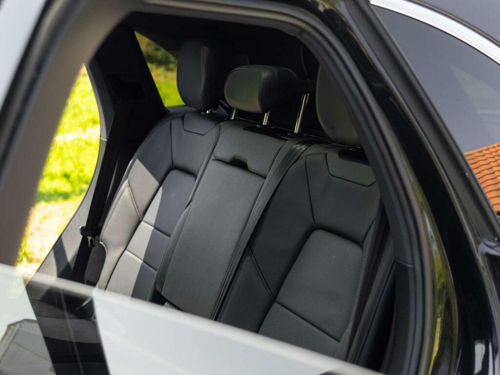 Porsche Cayenne Suv Black #39