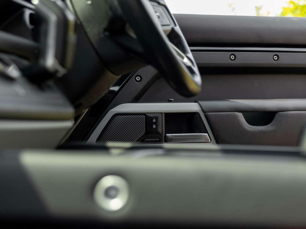 Land Rover Defender 90 Defender X-dynamic Se D Mhev Grey #41