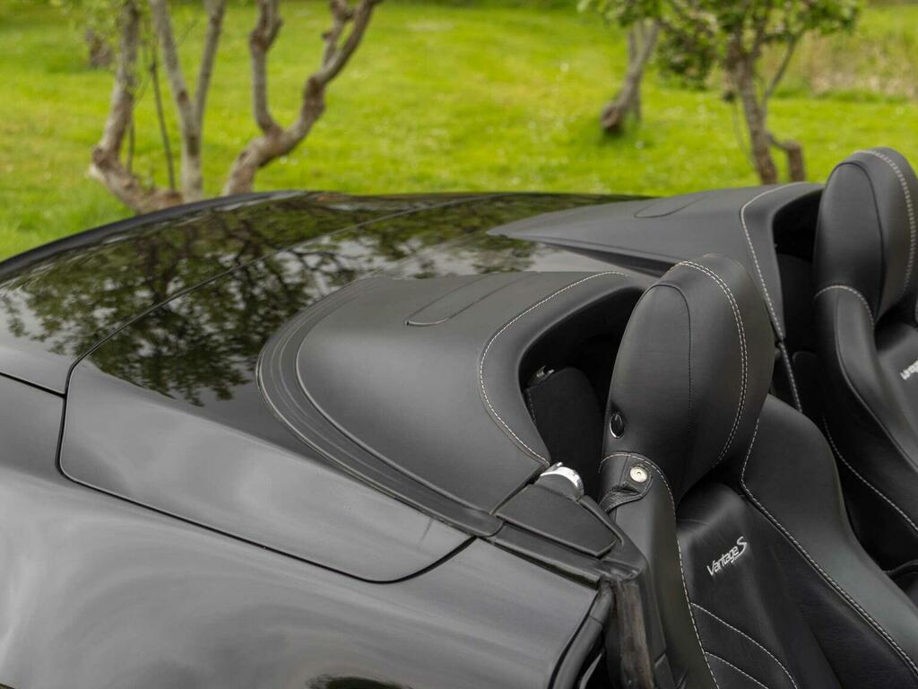 Aston Martin Vantage Coupe 4.7 V8 Euro 5 201212 Silver #30