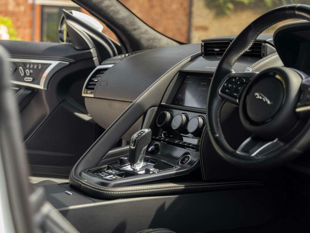 Jaguar F-Type 5.0 P575 Supercharged V8 R Blue #15