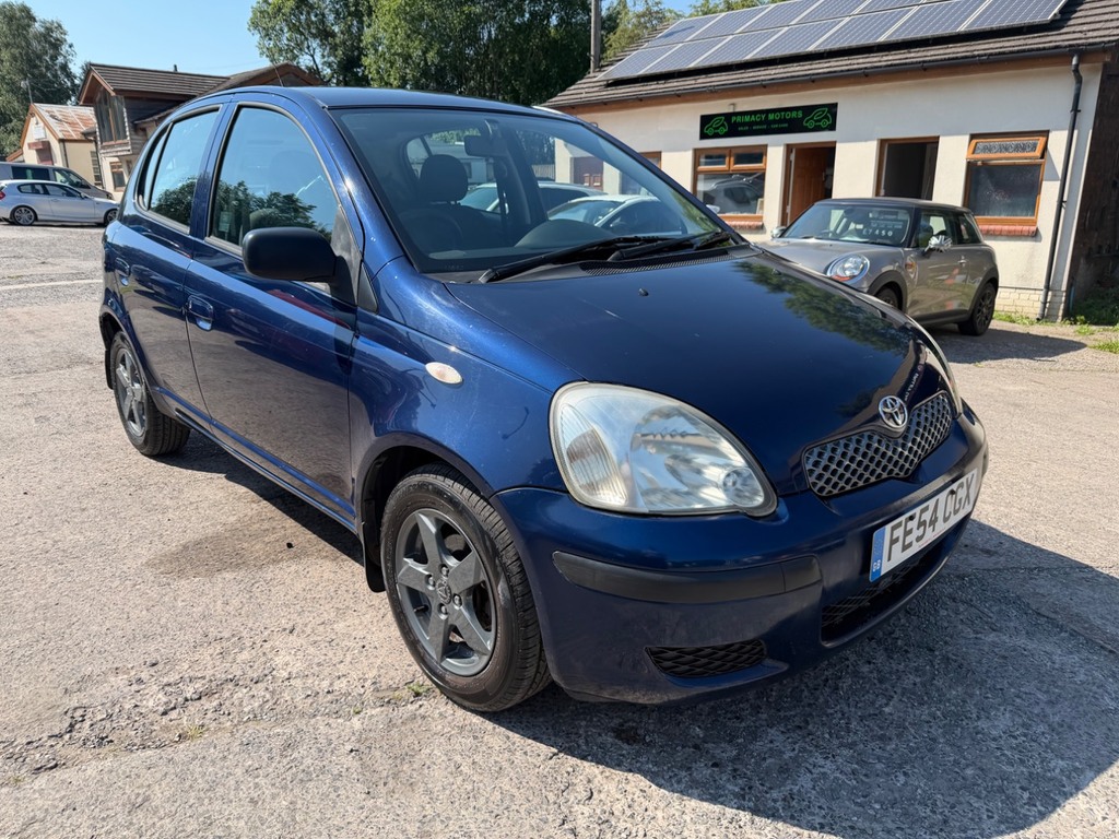 Toyota Yaris 1.3 T3 Vvt-i 86 Bhp Silver #1