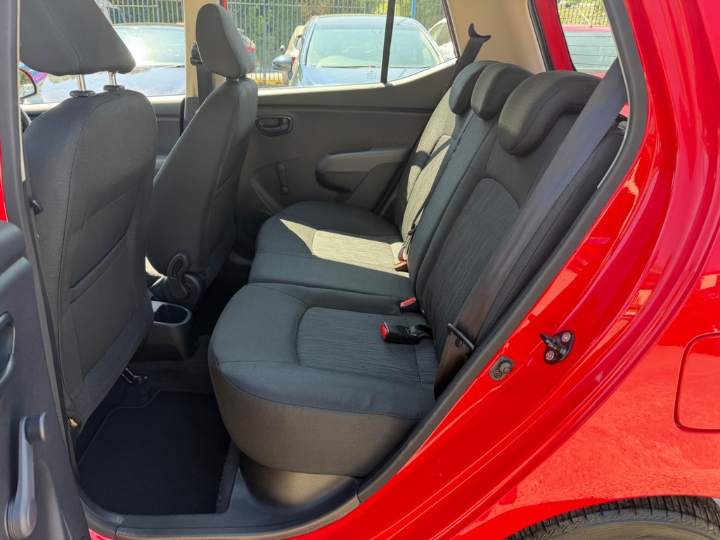 Hyundai I10 1.2 Classic Red #4