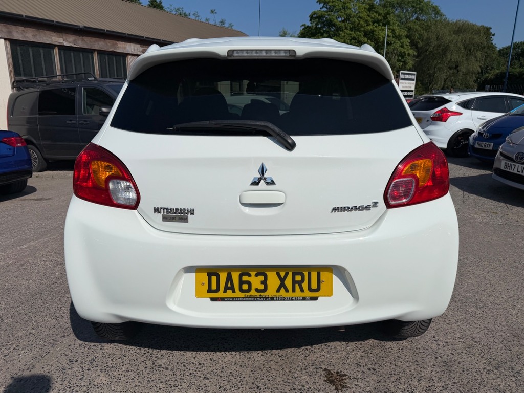 Mitsubishi Mirage 1.2 2 White #4