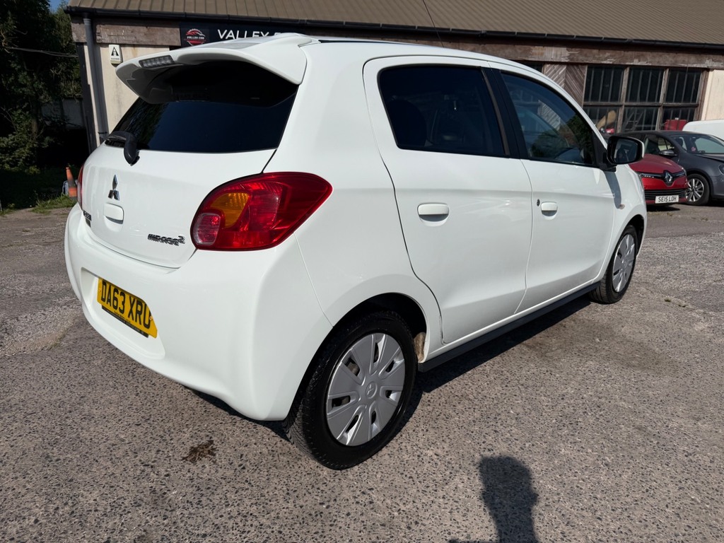 Mitsubishi Mirage 1.2 2 White #5