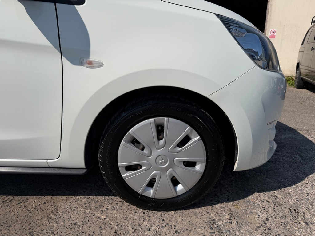 Mitsubishi Mirage 1.2 2 White #2