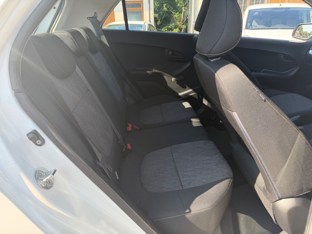 Kia Picanto Hatchback Silver #11