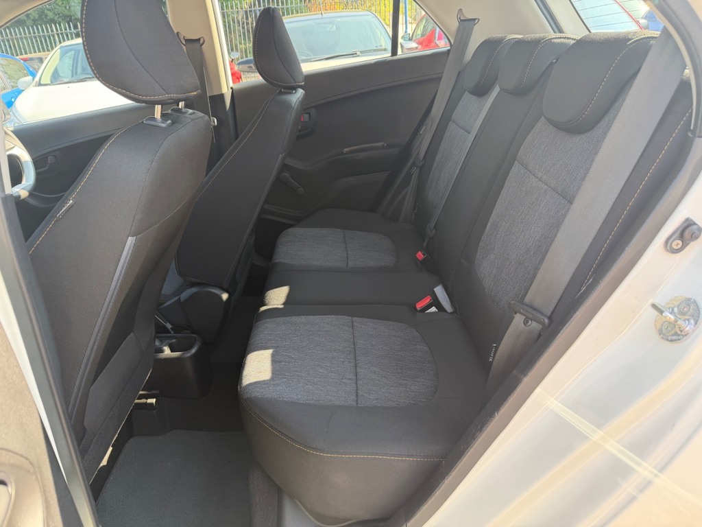 Kia Picanto 1.0 1 White #4
