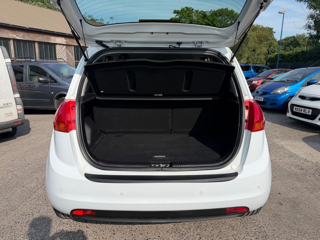 Kia Venga 1.4 Crdi 2 89 Bhp Blue #7