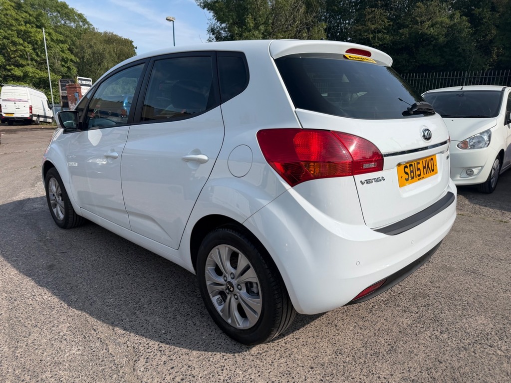 Kia Venga 1.6 Isg 3 White #6