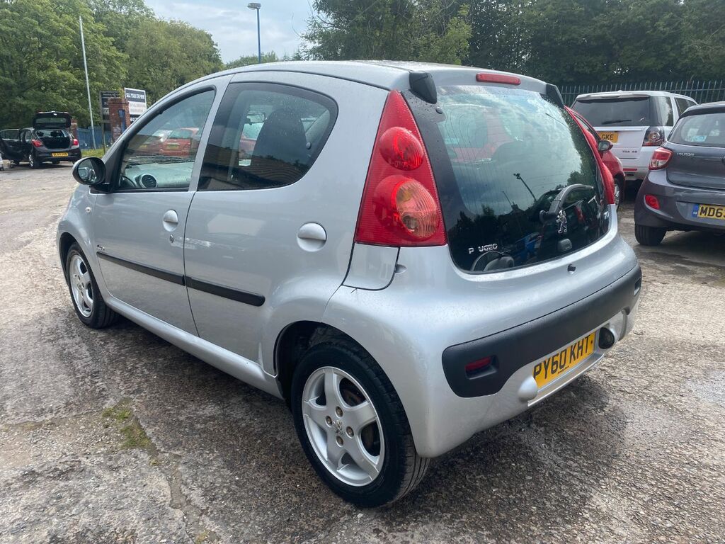 Peugeot 107 1.0 Allure Silver #4