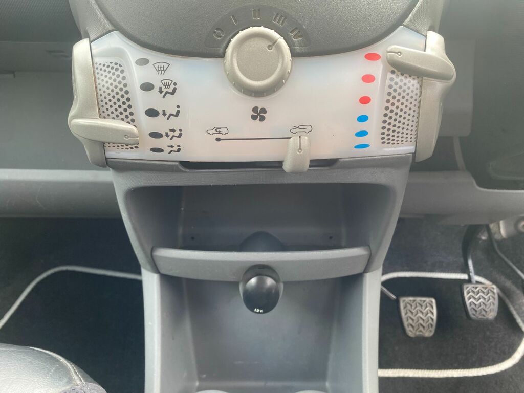 Peugeot 107 Hatchback Silver #15