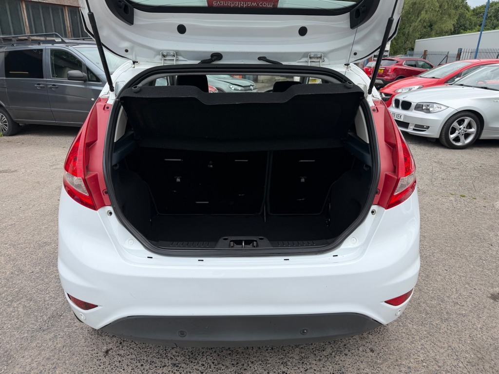 Ford Fiesta 1.6 Tdci 95 Titanium White #6