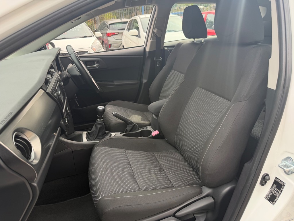 Toyota Auris Vvt-i Excel Blue #10