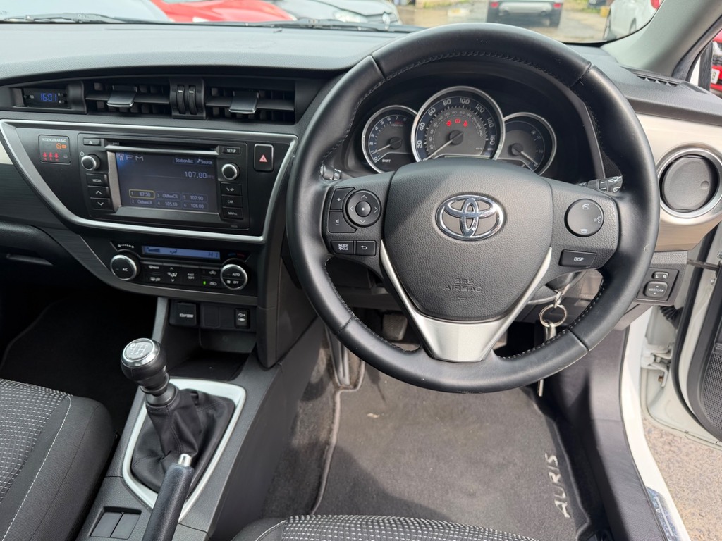 Toyota Auris Vvt-i Excel Blue #19
