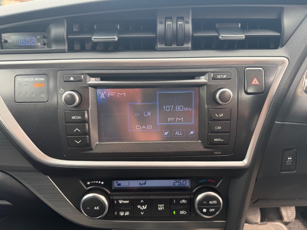 Toyota Auris Vvt-i Excel Blue #23
