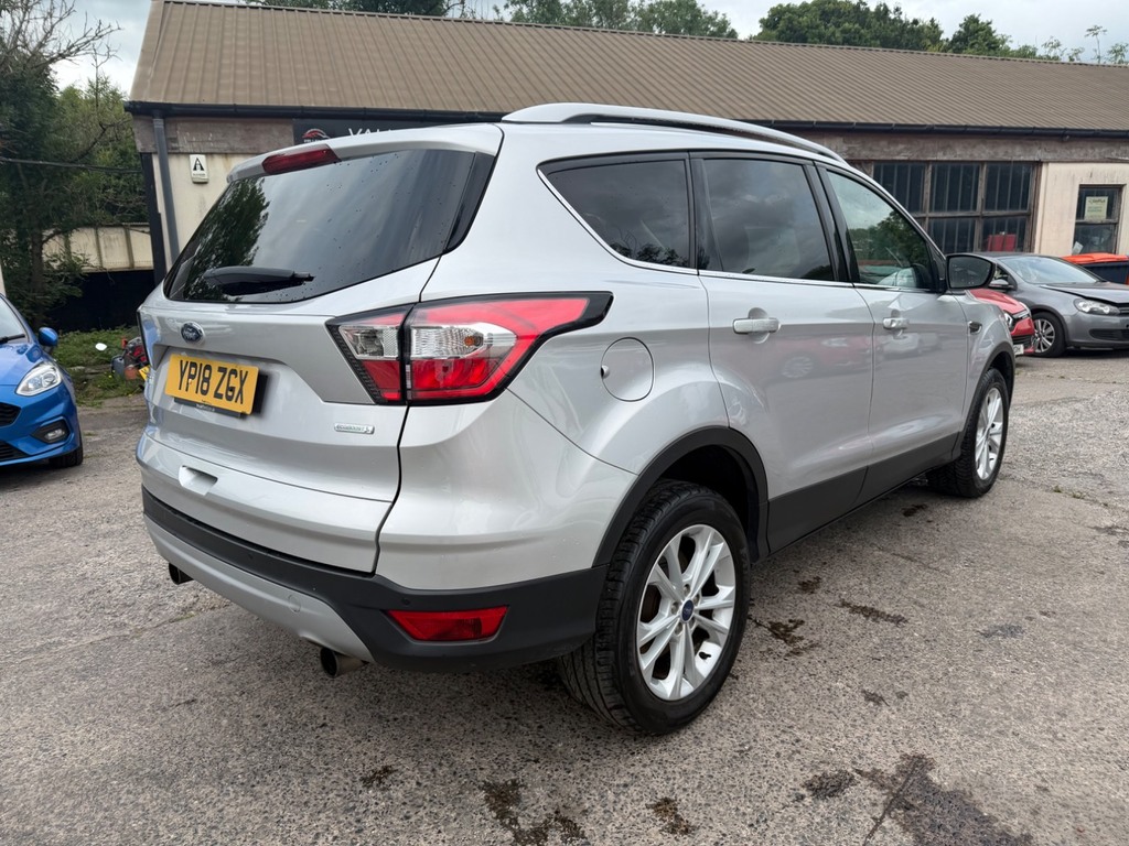 Ford Kuga 1.5 Ecoboost Titanium 2Wd Silver #2
