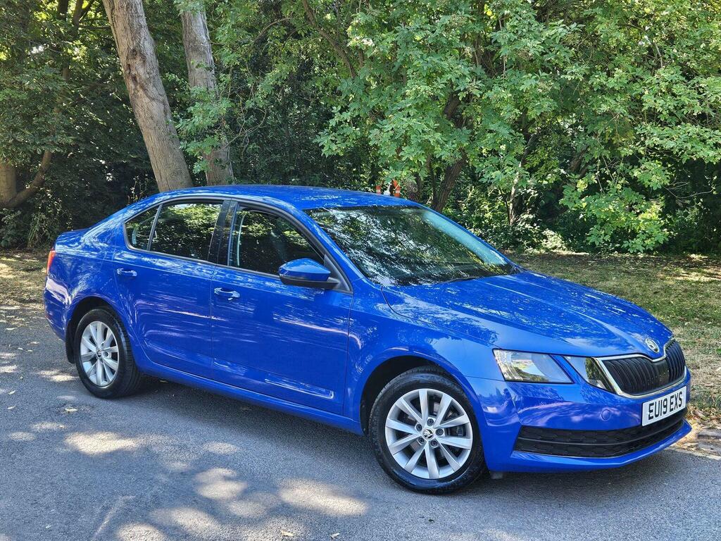 Skoda Octavia Hatchback 1.0 Tsi S Euro 6 Ss 201919 EU19EXS Blue #4