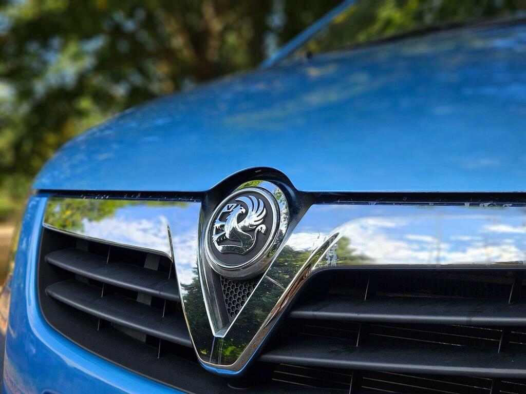 Vauxhall Agila Club Blue #64