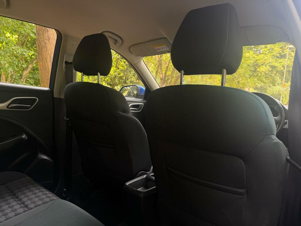 MG ZS Zs Exclusive T White #27