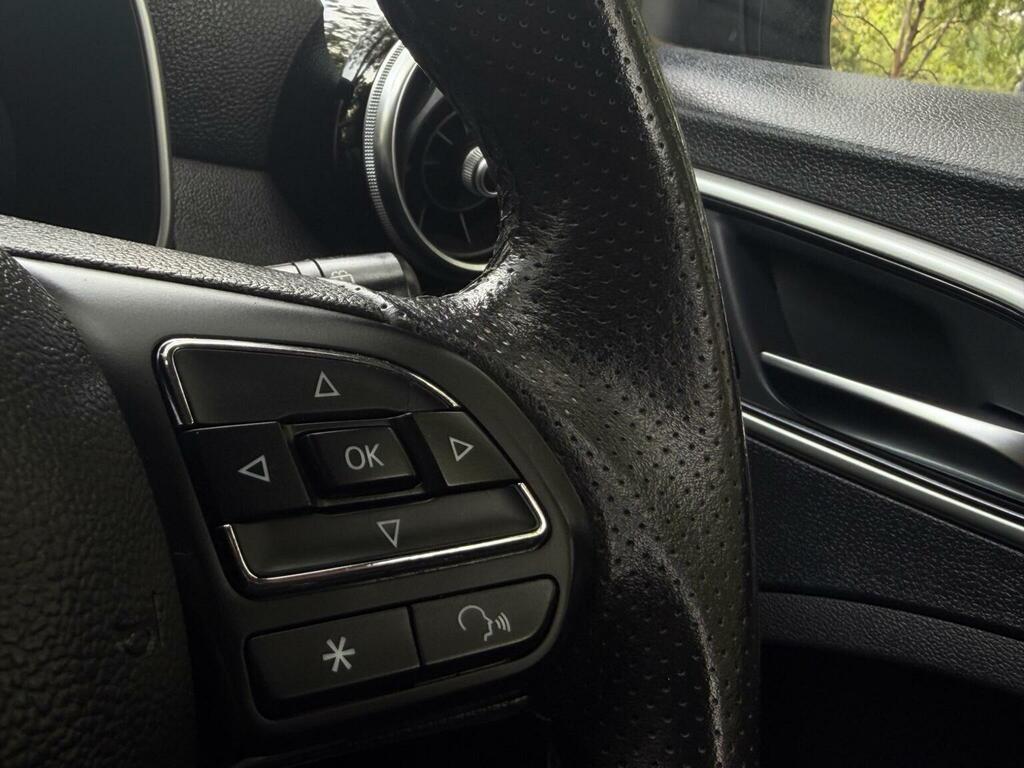 MG ZS Zs Exclusive T White #34