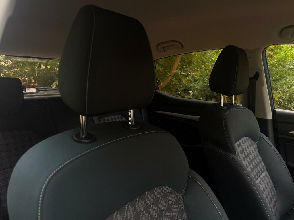 MG ZS Zs Exclusive T White #72