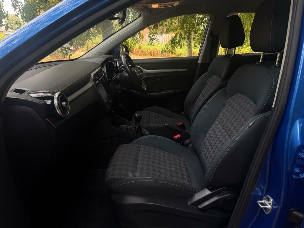 MG ZS Zs Exclusive T White #61