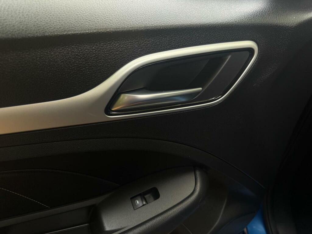 MG ZS Zs Exclusive T White #75