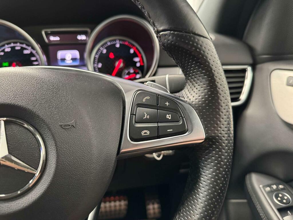 Mercedes-Benz GLE Class Suv 2.1 Gle250d Amg Night Edition G-tronic 4Matic Silver #70
