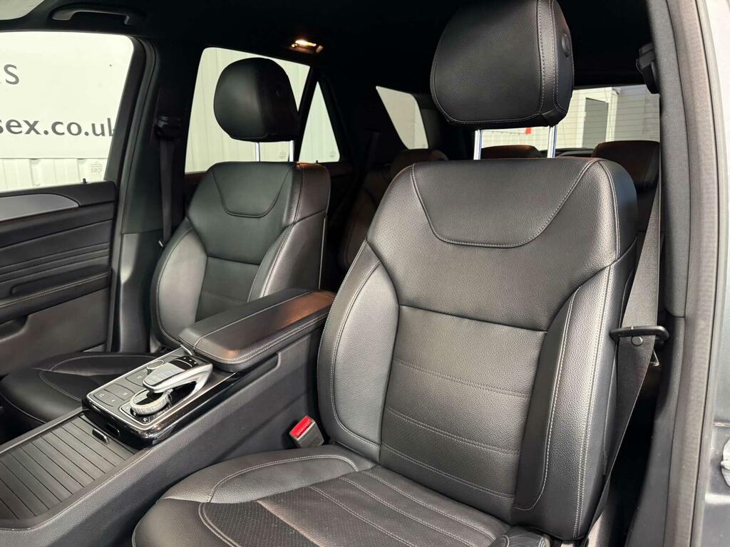 Mercedes-Benz GLE Class Suv 2.1 Gle250d Amg Night Edition G-tronic 4Matic Silver #32