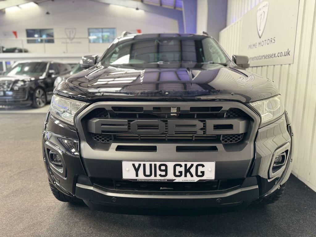 Ford Ranger Wildtrak Black #5