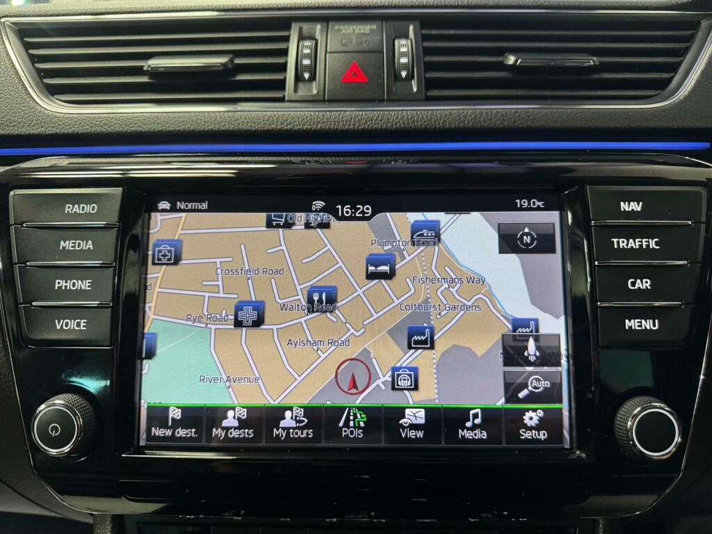 Skoda Superb 1.4 Se L Executive Beige #59