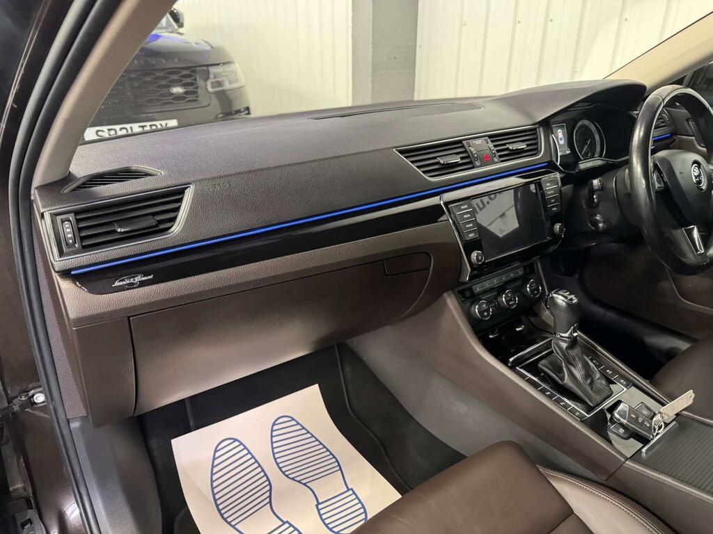 Skoda Superb 1.4 Se L Executive Beige #31