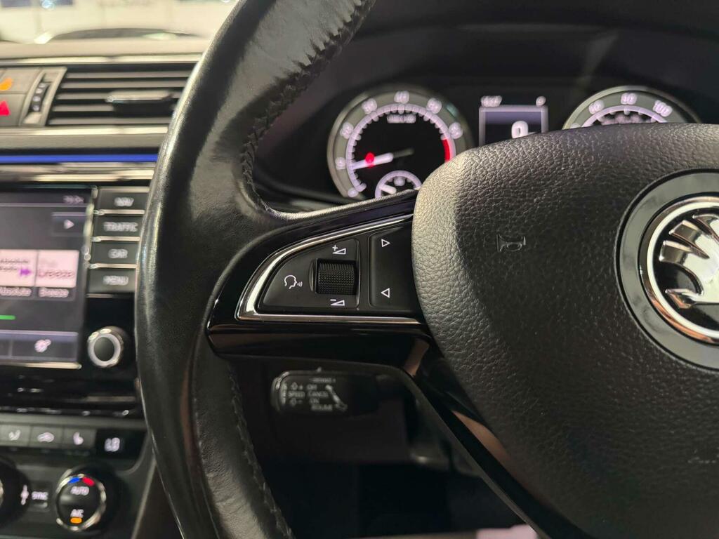 Skoda Superb 1.4 Se L Executive Beige #66