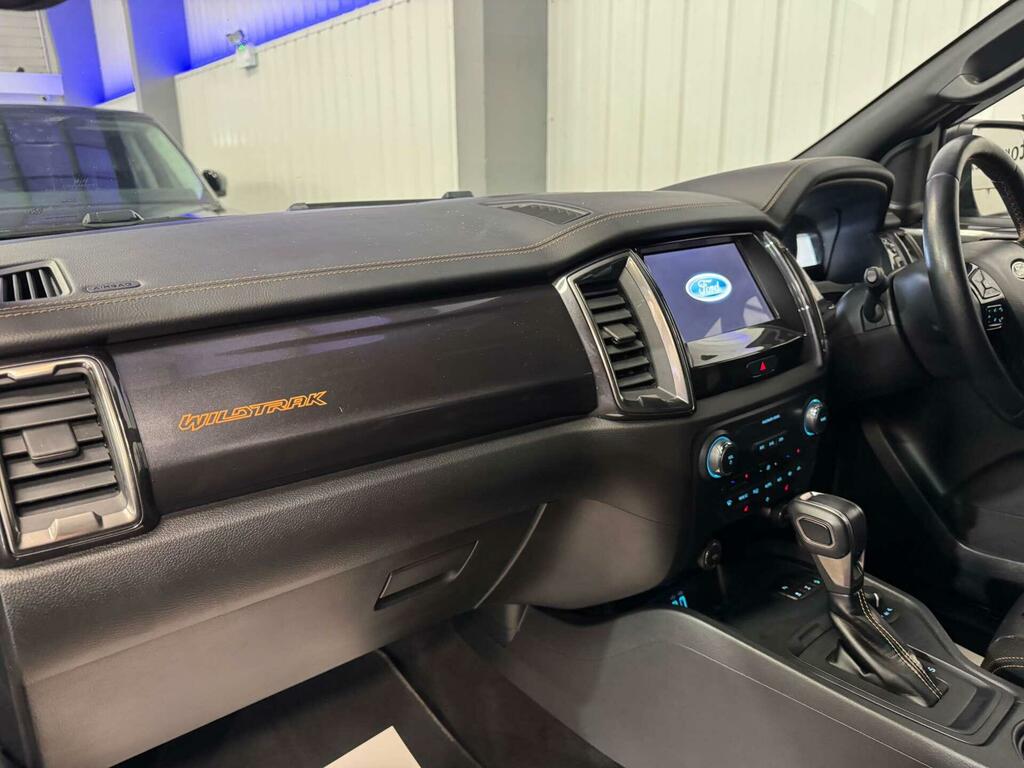Ford Ranger Pick Up Double Cab Wildtrak 2.0 Ecoblue 213 2 Grey #32